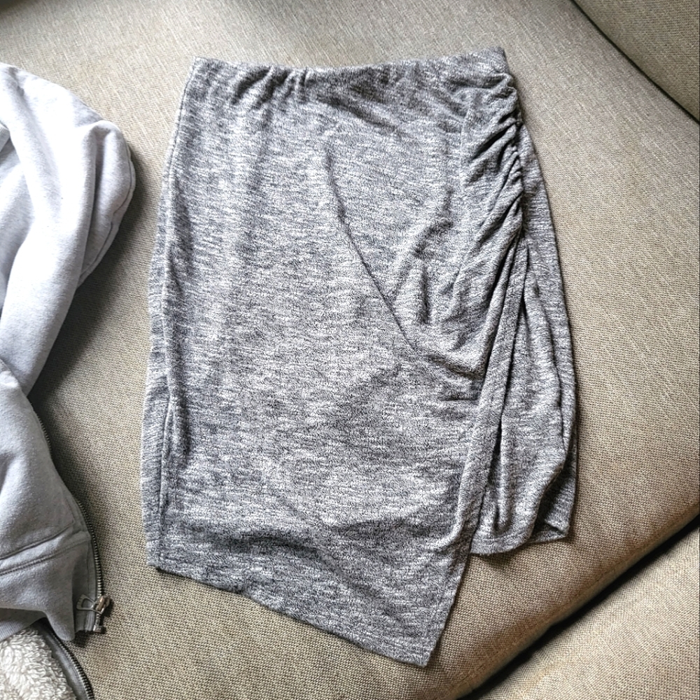 Mini Skirt - Picture 2 of 6